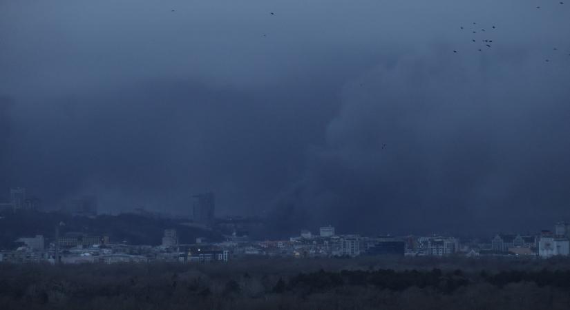 Négy ember meghalt Kijevben egy orosz légitámadás után