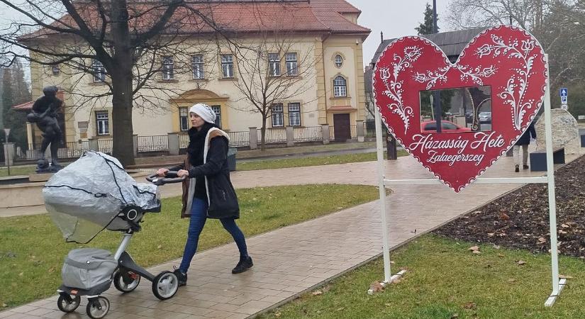 Szerelmi kalandtúra szerelmeseknek, jegyeseknek és házaspároknak