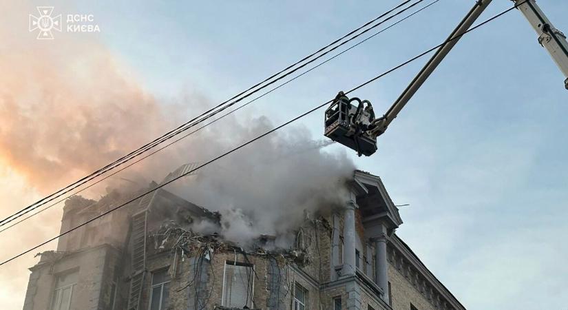 Többen meghaltak a Kijev elleni szombat hajnali orosz légitámadásban