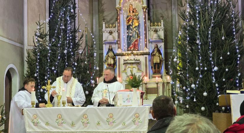 Zarándoklat Sokorópátkán: Böjte Csaba lelkivezető rendhagyó találkozója