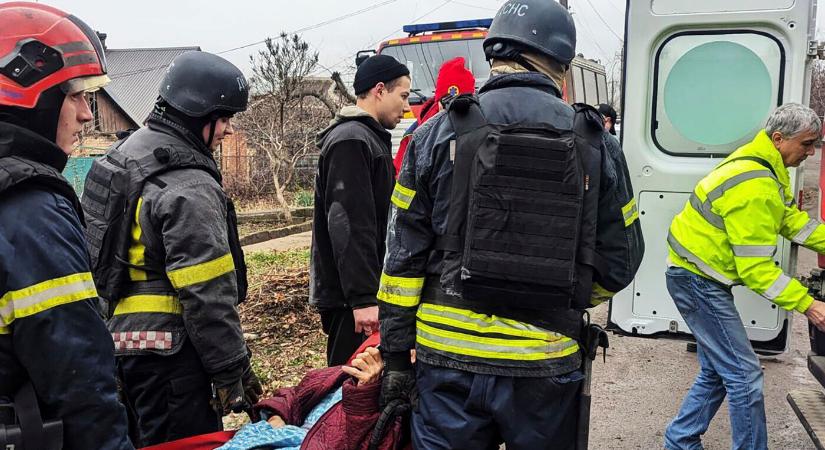 Oroszország rakétacsapást mért Zaporizzsjára, többen megsérültek