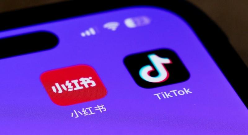 Riválist kapott a TikTok: tömegével vándorolnak át az emberek a RedNote-ra!