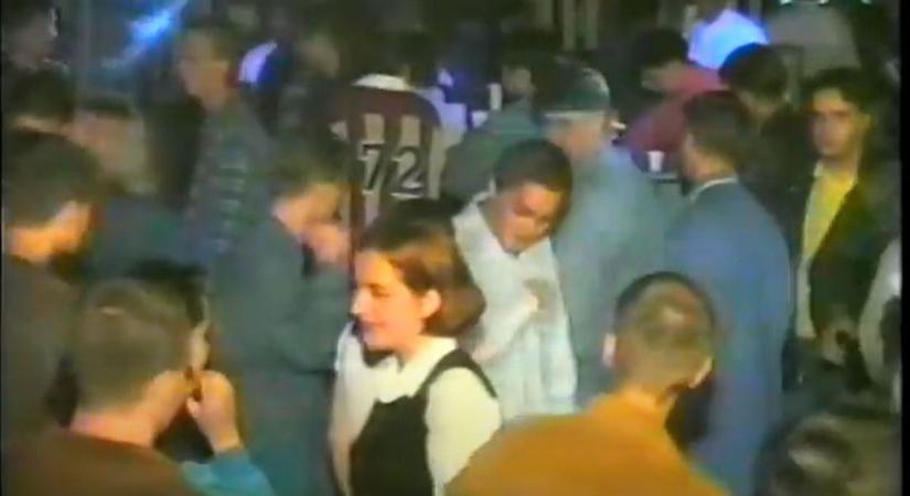 Emlékszel még a ’90-es évek disco hangulatára? Fergeteges videó került elő a tivadari őrült bulikról, felismered magad?