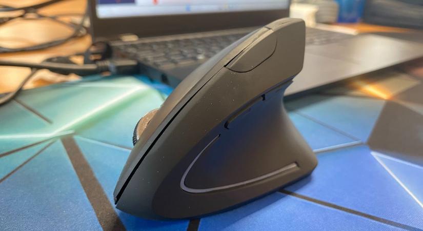 Ez a legjobb eszköz munkához és gaminghez egyaránt: az ergonomikus egér