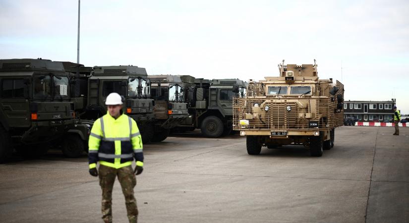 Orosz támadást szimuláló NATO-hadgyakorlat miatt vonulnak át brit menetoszlopok Magyarországon