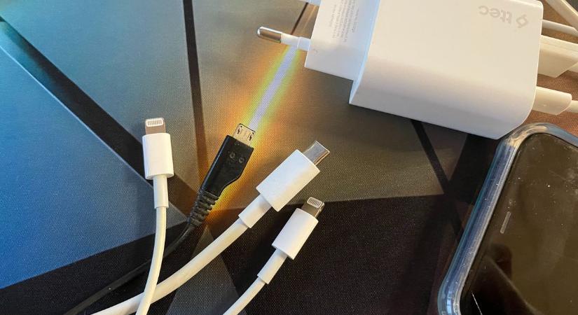 Töltőkábelek viadala: az USB C-s lett a nyertes