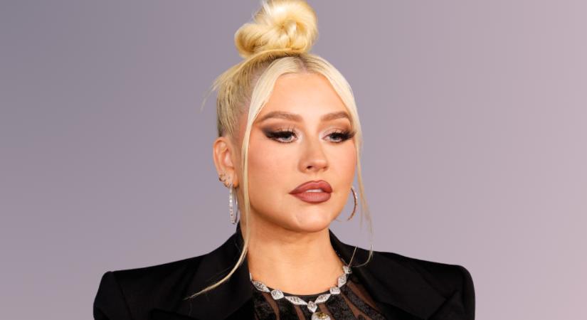 Ez tényleg ő? Christina Aguilera úgy jelent meg a vörös szőnyegen, hogy szinte rá sem ismertünk