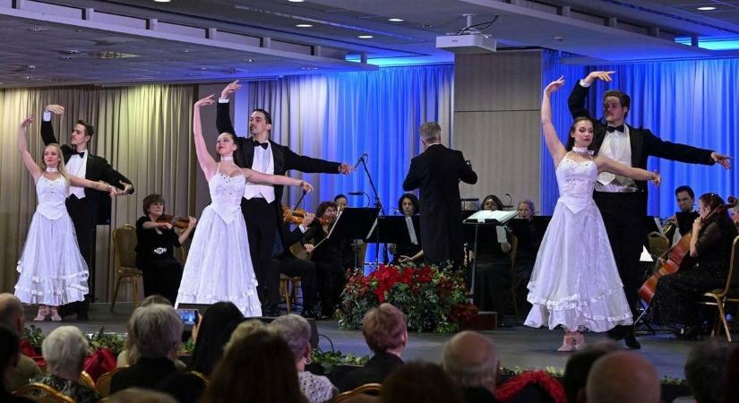 Magyar melódiák és Strauss darabok: ilyen volt az újévi koncert a Hotel Egerben