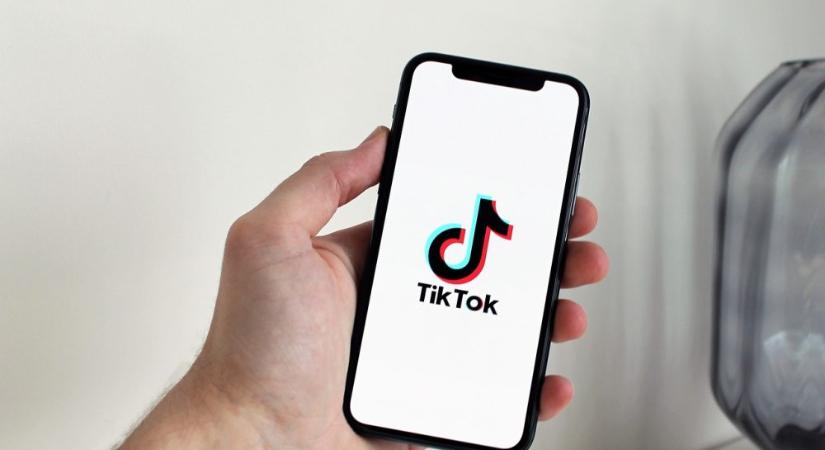 Leállította működését az Egyesült Államokban a TikTok: itt vannak a részletek