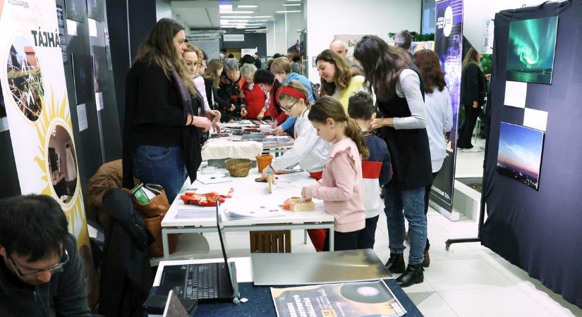 Rekordszámú kiállító és izgalmas programok a Kulturális Piacon - galériával