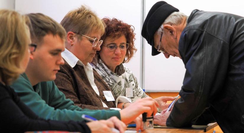 Veszprém döntött: ma szavaztak a 12-es körzetben