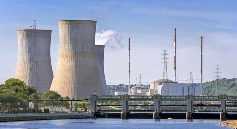 Leállt egy belga atomerőmű reaktora - a mérnökök gőzerővel dolgoznak a helyreállításon