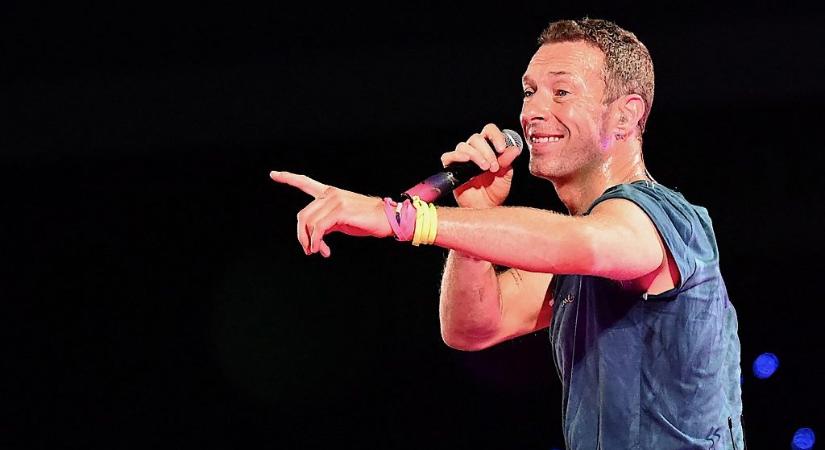 Chris Martin megköszönte indiai közönségének, hogy megbocsátottak a briteknek a kolonizáció miatt