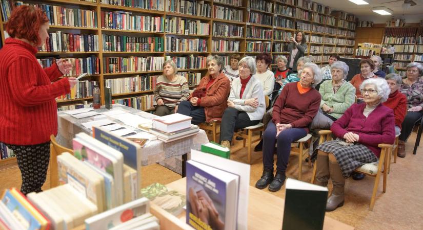 Vörösmarty Mihály és a Szózat állt a középpontban