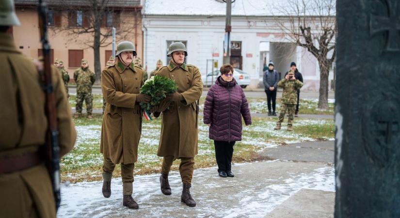 Lovasok és katonák szállták meg Bonyhádot és környékét (galéria)