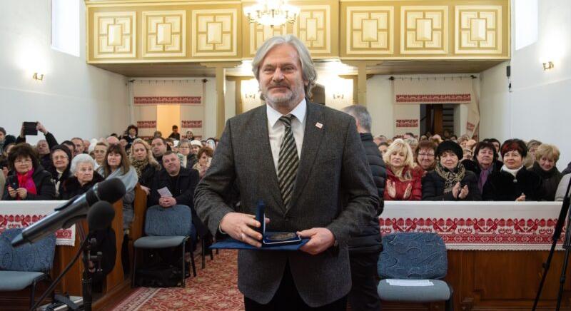 Rátóti Zoltán Kölcsey-emlékplakettet kapott