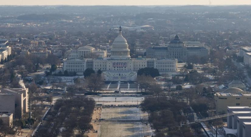 Ezúttal a celebcunami sem marad el Trump beiktatásán