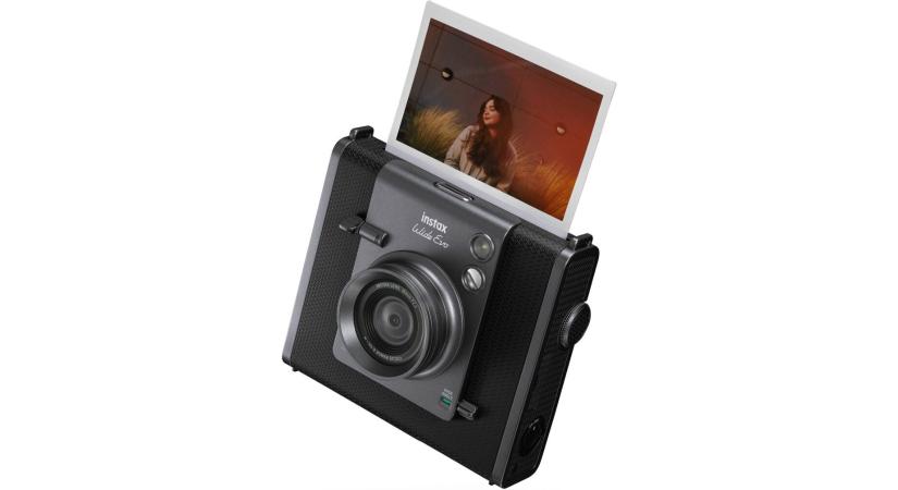 A Fujifilm bejelentette az Instax Wide Evo Hybrid instant fényképezőgépet