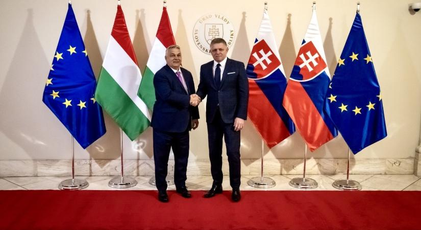 Bejelentette Orbán Viktor: megnöveljük a gázszállítást Szlovákia felé