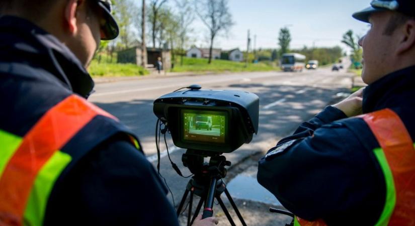 Három zsebbenyúlós manőver, amitől minden magyar autósnak tartózkodnia kellene