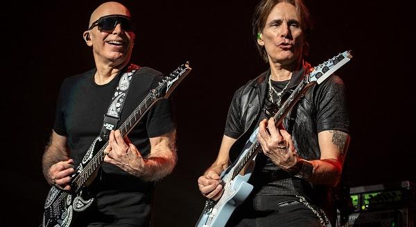 Kiderült, kik alkotják Joe Satriani és Steve Vai közös zenekarát