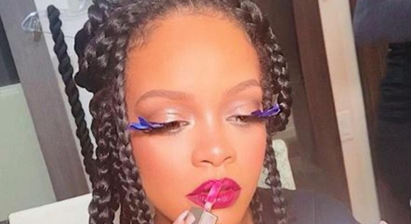 Rihanna új szerelmével nyaral Barbadoson, egy csinos zöld selyem miniruhában fotózkodott