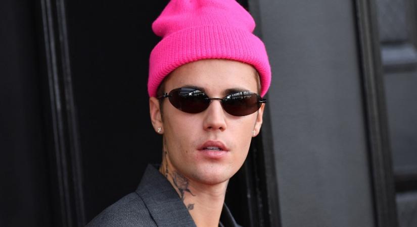 Eladó Justin Bieber egykori otthona – futurisztikus üvegpalota 35 millióért