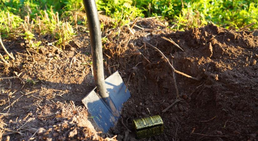 Vakondtúrás bántja a szemét? – ne keseredjen el, van megoldás!