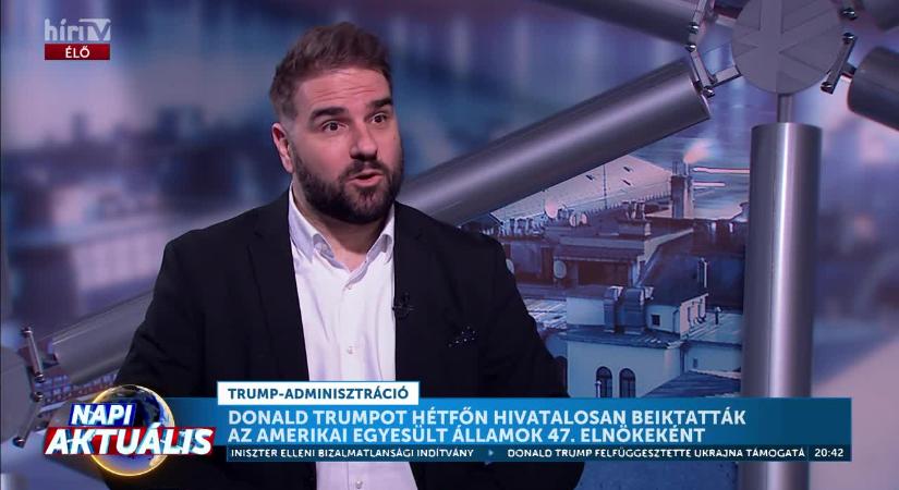 Napi aktuális - Fekete Rajmund: Amerikában bevezették az egy zászló politikát  videó