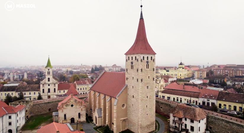 Néptánccal, kórusművekkel, mozifilmmel ünnepelték a magyar kultúra napját Nagyenyeden