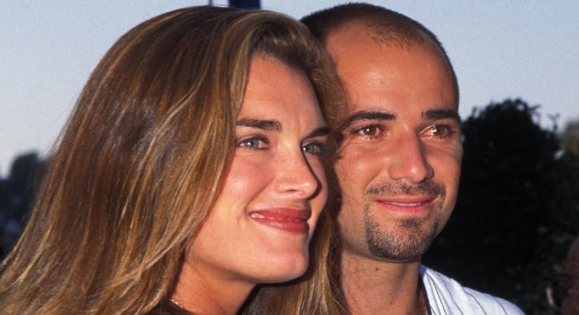 Csak lesünk: gyönyörű ifjú színésznő volt Andre Agassi első felesége. Most, 59 évesen olyan, de olyan Brooke Shields kinézete