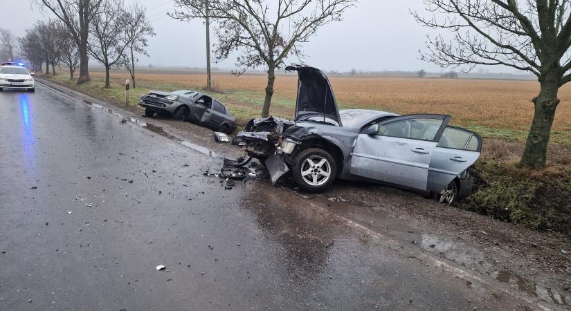 Súlyos baleset történt Besenyőteleknél