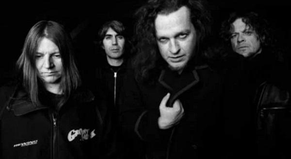 Voivod: előkerült egy 22 évvel ezelőtti felvétel, amelyben Jason Newsted játéka hallható