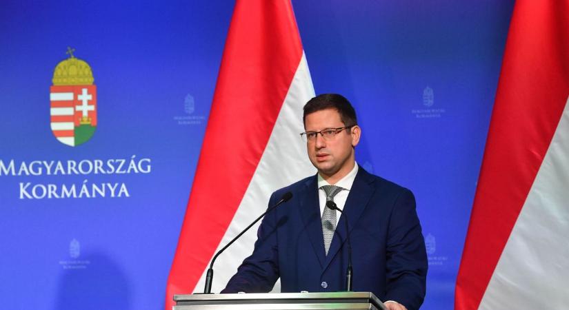 Gulyás Gergely: Allah nevében küldtek halálos fenyegetáést a magyar iskoláknak, az elkövetőt meg fogják találni