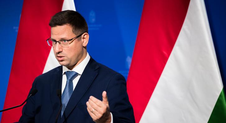 Gulyás Gergely lengyel ügyben: a király meztelen