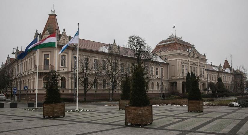 A városvezetők ezekben az időpontokban tartanak ügyfélfogadást Hajdúböszörményben