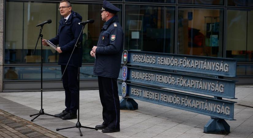 Rendkívüli rendőrségi bejelentést tettek a bombafenyegetésről