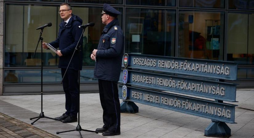 Fontos részleteket árult el Rétvári Bence a Jászkunságot is érintő bombariadóról