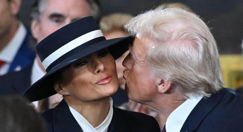 Ilyen gyönyörű nő volt Melania Trump 20 évvel ezelőtt: még a férje is teljesen máshogy festett, mint napjainkban