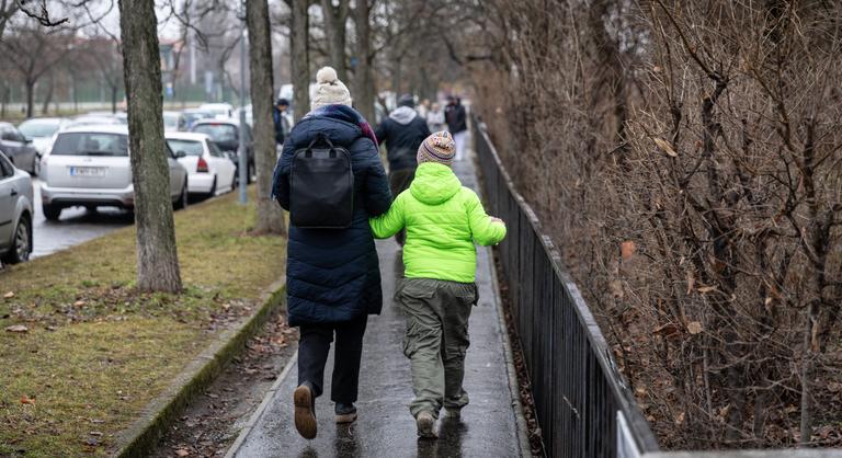 Mit mondjunk a gyermekünknek egy bombariadó után?