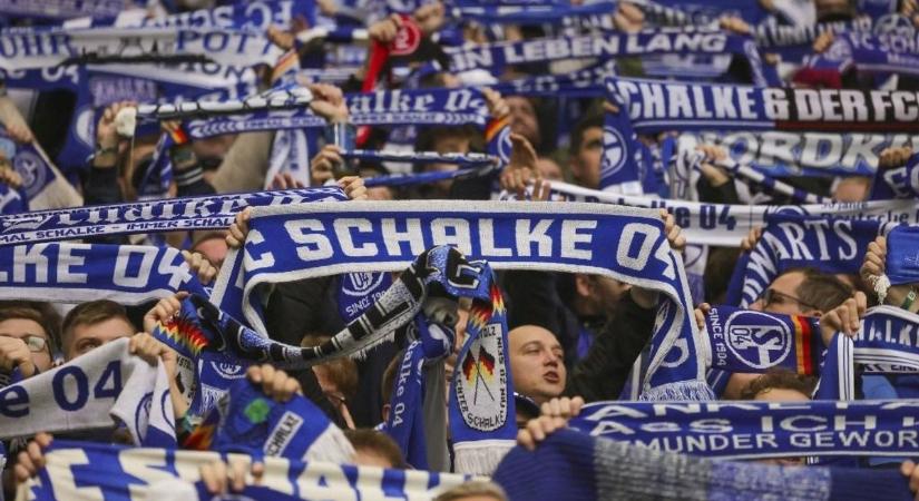 Ragadós a St. Pauli példája: a Schalke is szövetkezetet alapít, bevonják a szurkolókat a klub finanszírozásába