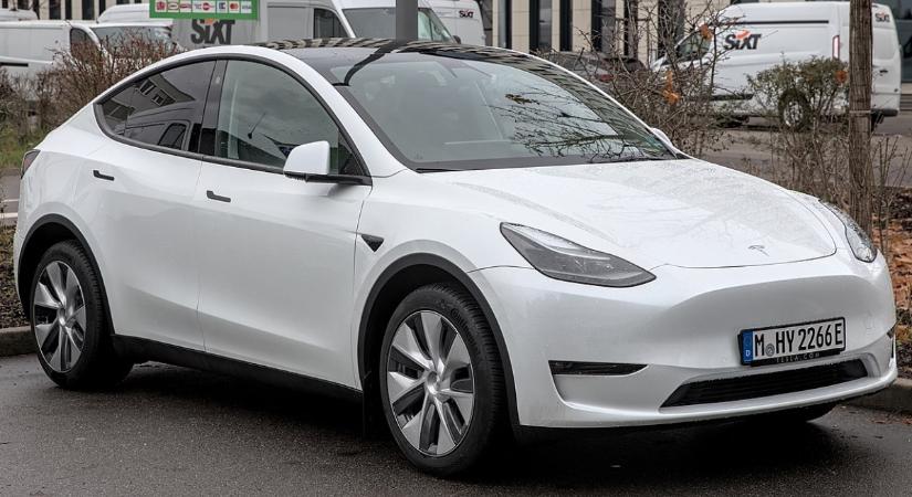 Ennyibe kerül az új Tesla Model Y Magyarországon – már most előrendelhető