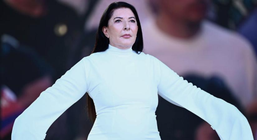 „A nők rengeteget tanulnak, hogy megmutassák, bármire képesek” – Kukity Krisztinával beszélgettünk a Marina Abramović által inspirált női tréning apropóján