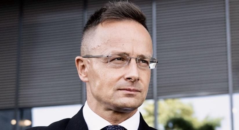 Szijjártó Péter: a Török Áramlatot minden rendelkezésre álló eszközzel meg kell védeni!