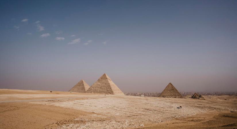 Ezernél is több üzenetet találtak a falakra vésve II. Ramszesz sírjában, ókori turisták hagyták ott