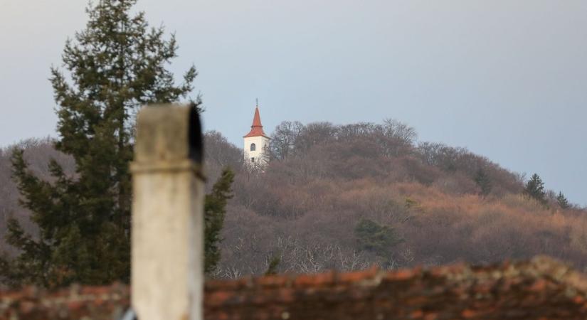 Időjárás: Ma napos, kiránduló idő van