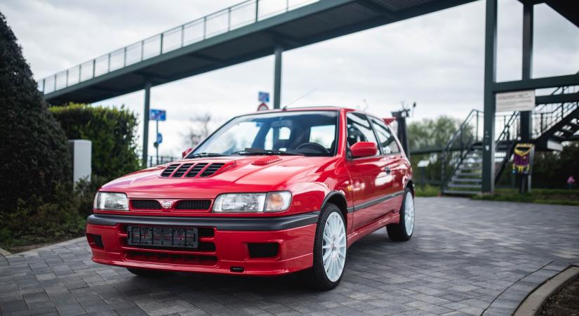 A Nissan Sunny GTi-R többet tud, mint hinnéd