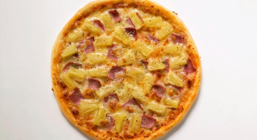 Megdrágult Hawaii – egyre mélyebben kell zsebbe nyúlnia annak, aki a legmegosztóbb pizzát kéri