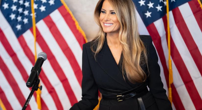 Kiderült Melania Trump és Károly király titka, már 10 éve tart a dolog