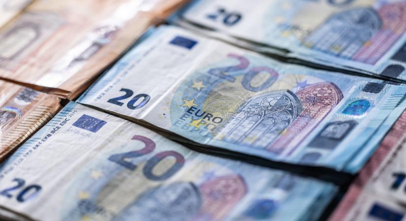 Így áll este a forint: nehéz jósolni hogy alakul a kedd reggel